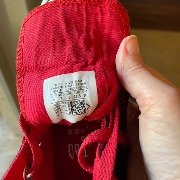 Super cute jacquard Converse All-Stars! - Picture 5 of 5